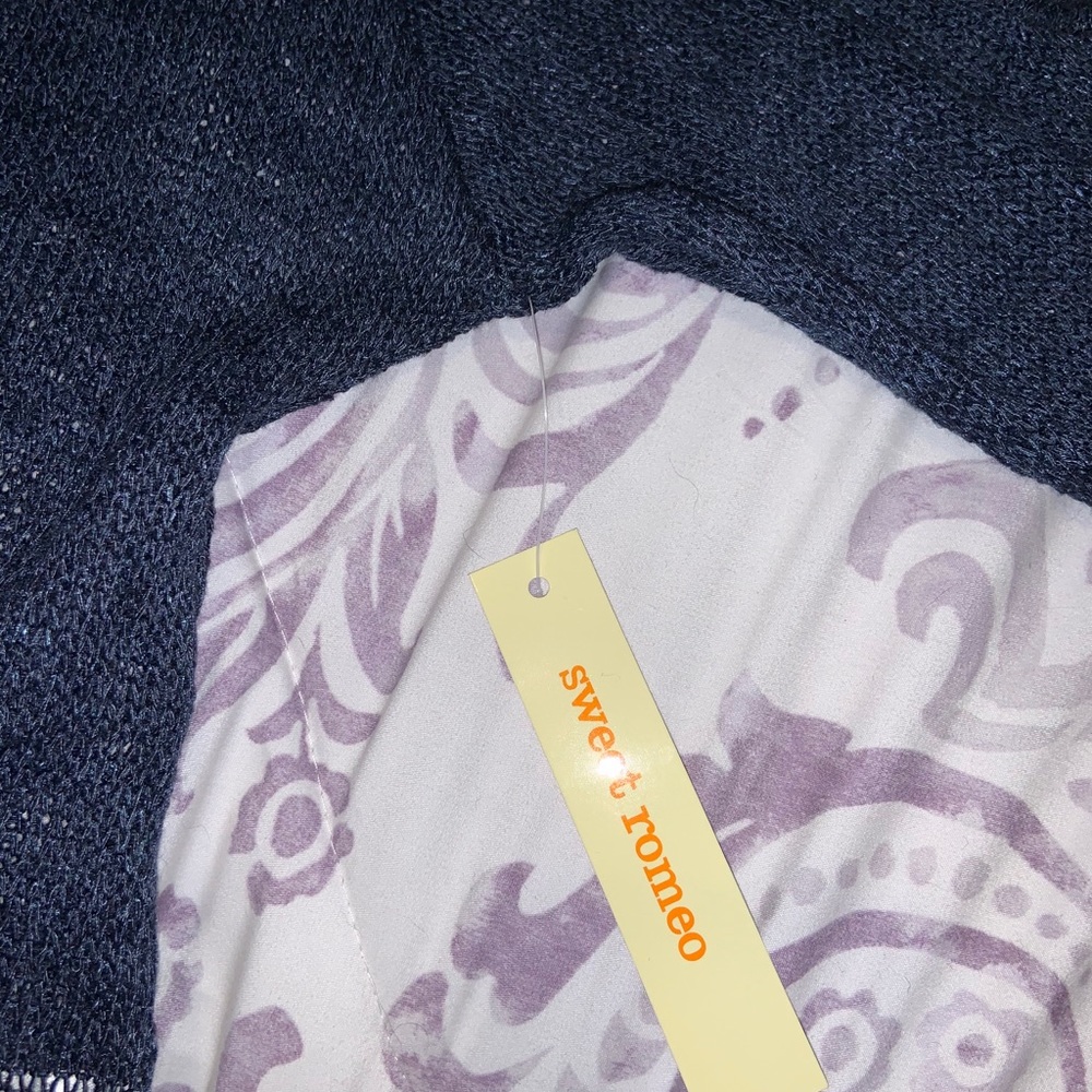 Sweet Romeo -Blue Sweater Size Medium - Picture 3 of 5